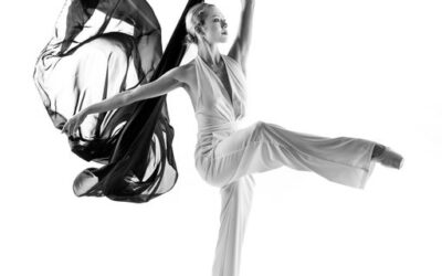 Elegant Dancer by Martin Pattern